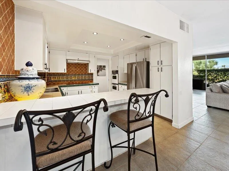 899 Island Drive 102, Rancho Mirage, California 92270 home-pic-23